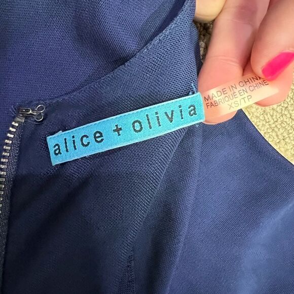 Alice + Olivia Women XS Stretchy Cowl Neck Form fitting Navy Blue Cocktail Dress - Picture 14 of 16